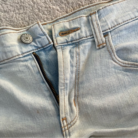 light wash denim shorts from old navy - Picture 2 of 5